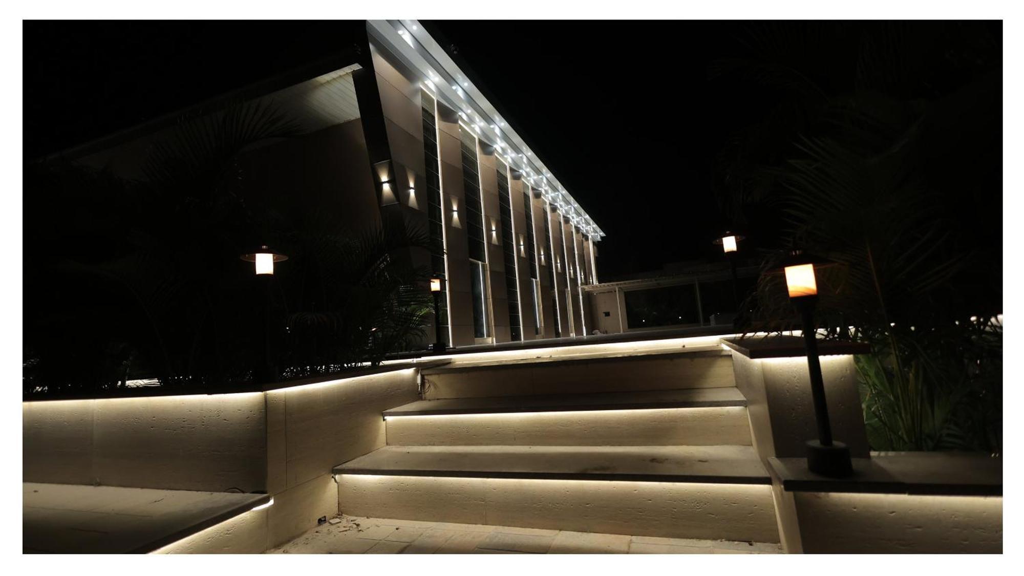 The Riverside Inn Vidisha エクステリア 写真